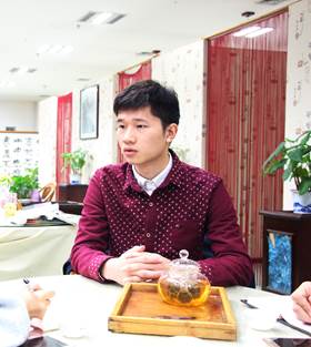 说明: 生活照(明唤) -